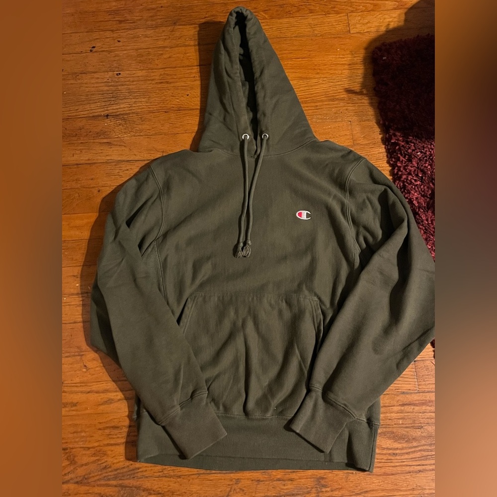 Dark green sweatshirt